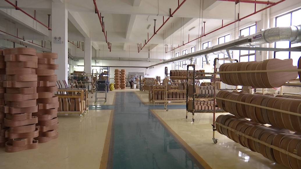 我市外貿企業生產忙 跑好新年“第一棒” 樂器及配件銷售